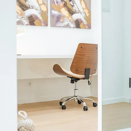 Nora Charming - Pool -10m Walk Center