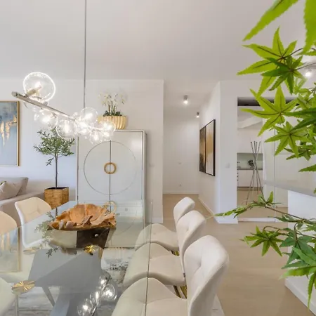 Nora Charming - Pool -10m Walk Center Funchal (Madeira)