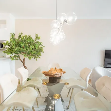 Appartamento Nora Charming - Pool -10m Walk Center