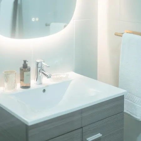 Appartamento Nora Charming - Pool -10m Walk Center