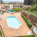 Nora Charming - Pool -10m Walk Center