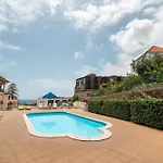 Nora Charming - Pool -10m Walk Center 아파트 *