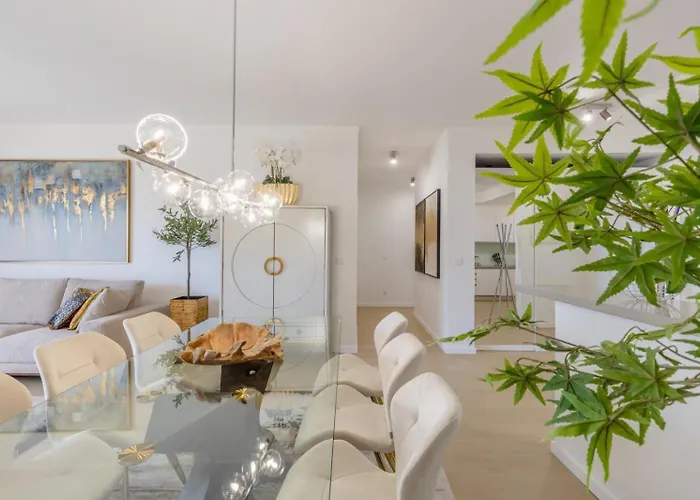 Nora Charming - Pool -10m Walk Center Funchal (Madeira)