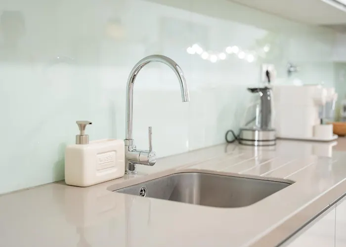 Nora Charming - Pool -10m Walk Center