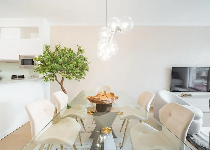 Appartamento Nora Charming - Pool -10m Walk Center