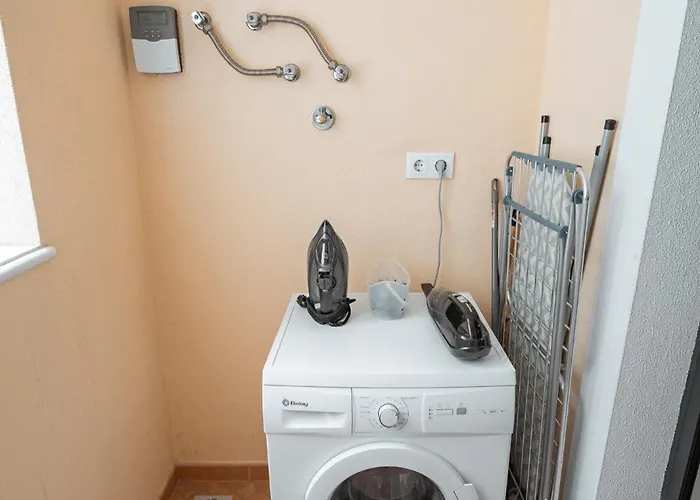 Appartamento Nora Charming - Pool -10m Walk Center *