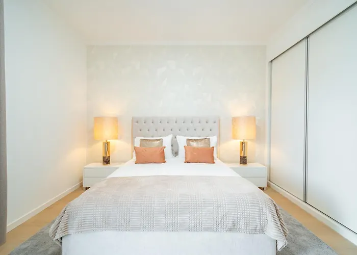 Nora Charming - Pool -10m Walk Center Appartamento