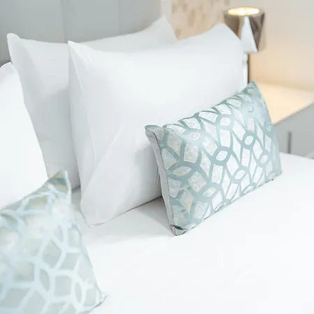 Nora Charming - Pool -10m Walk Center